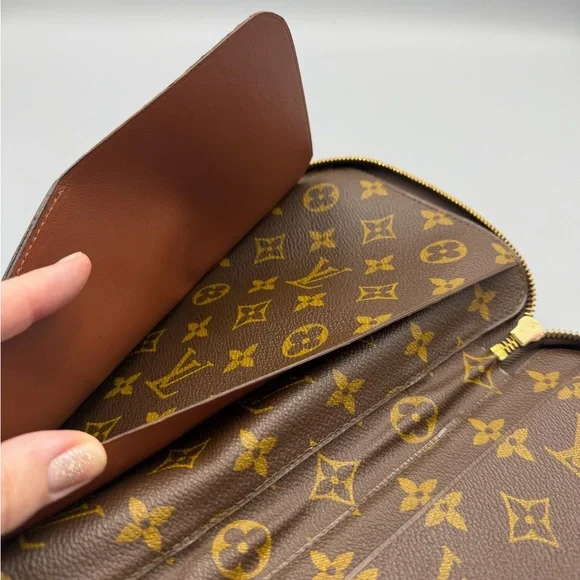 Louis Vuitton Monogram Travel Organizer Wallet - Brown/Gold - Picture 11 of 12
